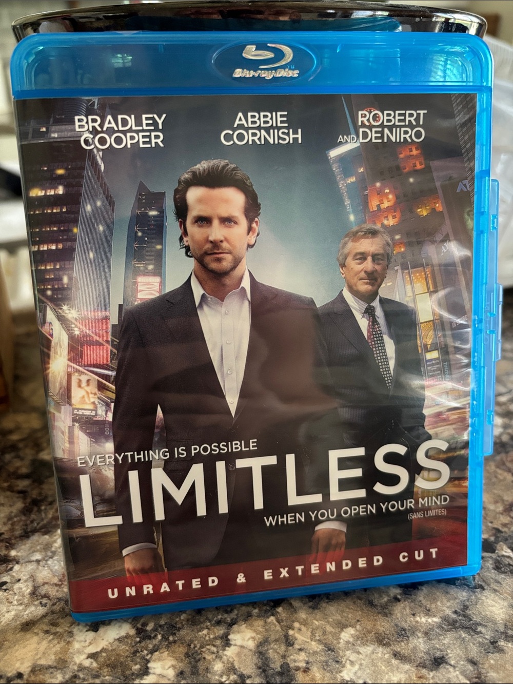 🎉5/$25🎉 Limitless Blu-Ray DVD with Bradley Cooper & Robert DeNiro